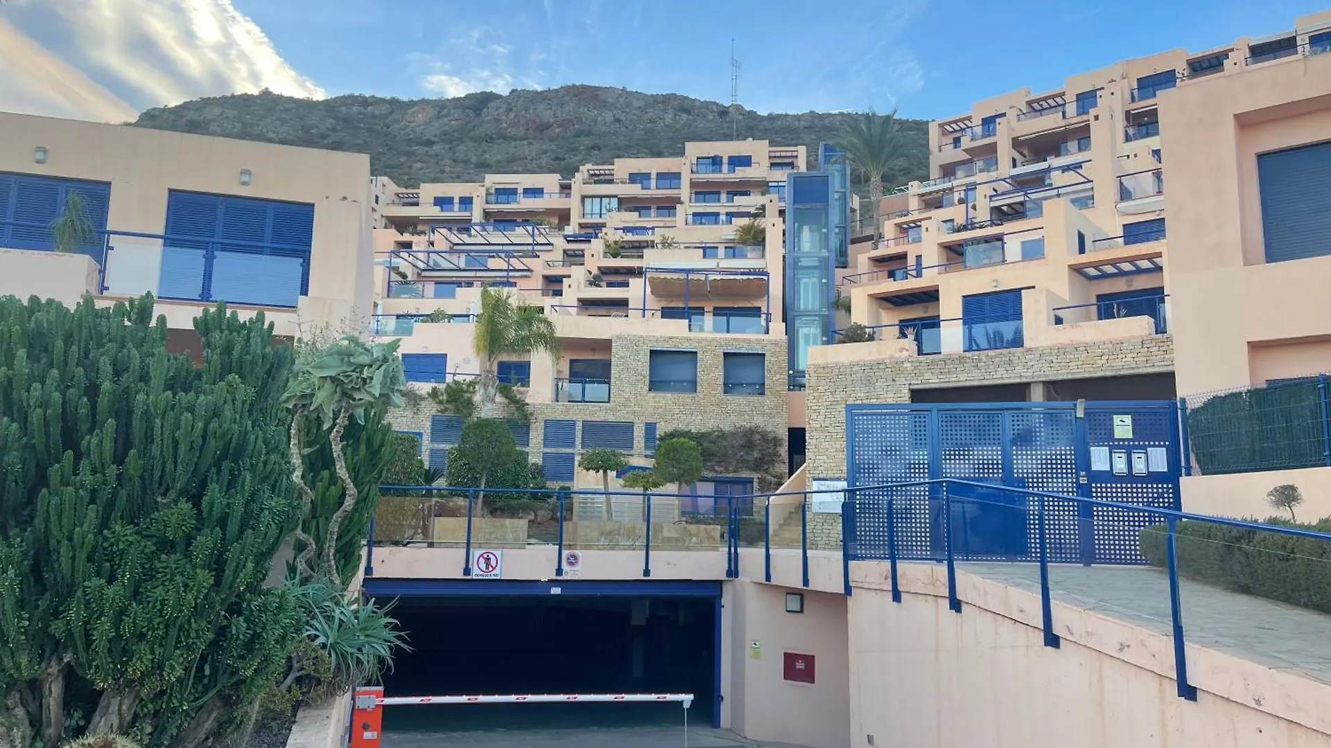 Colibri Apartamentos Vista Mar Mojacar Spain